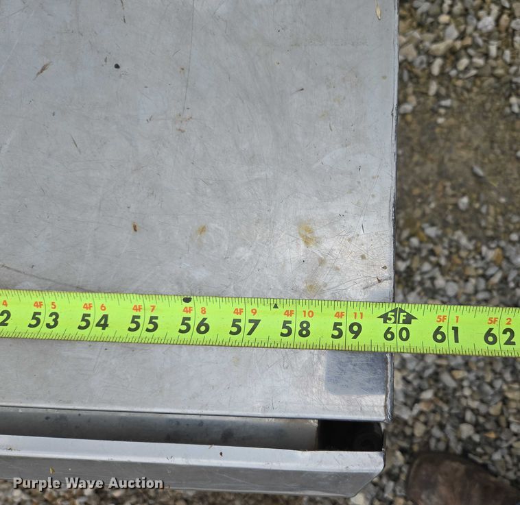 image for item EN3867 Truck accessories