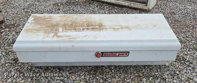 image for item EN3867 Truck accessories