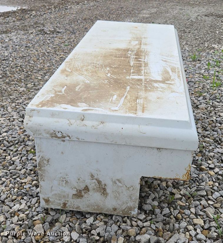 image for item EN3867 Truck accessories