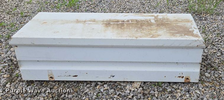 image for item EN3867 Truck accessories