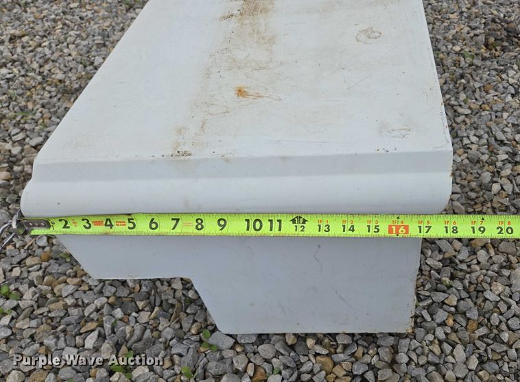 image for item EN3867 Truck accessories