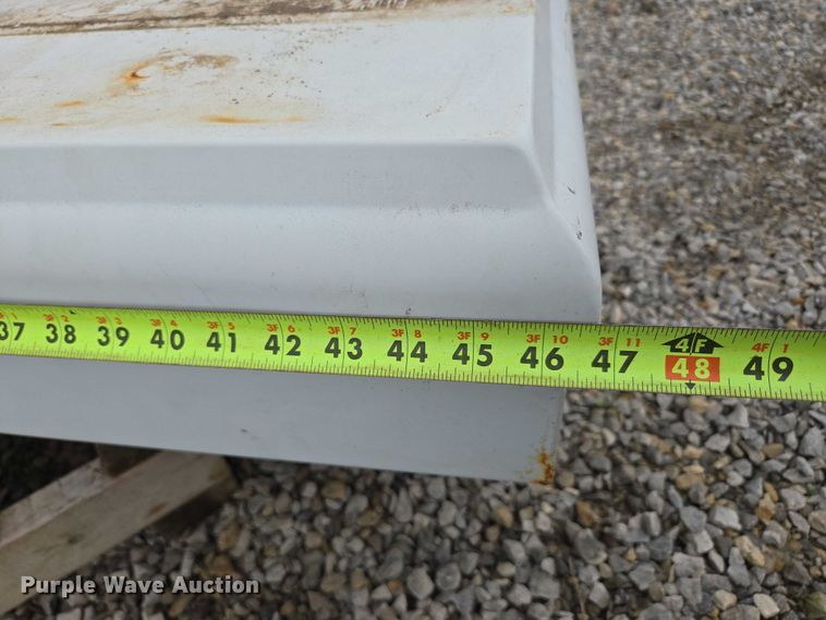 image for item EN3867 Truck accessories