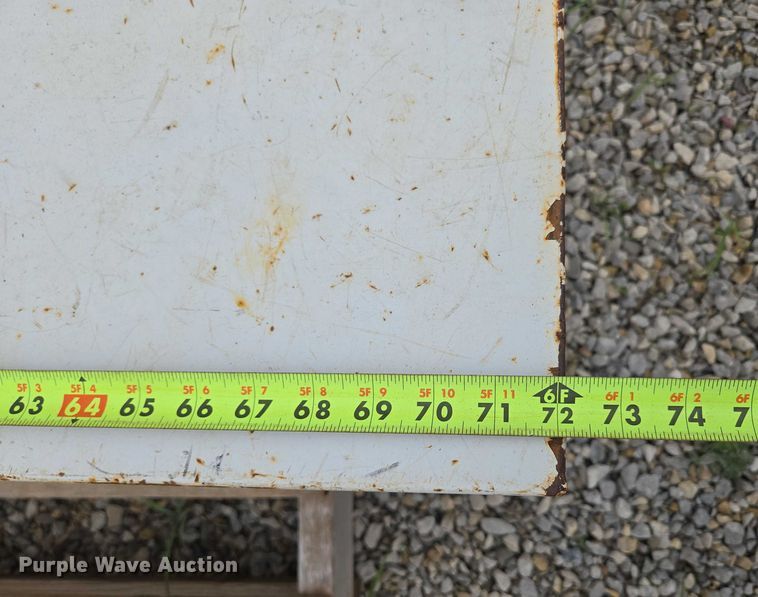 image for item EN3867 Truck accessories