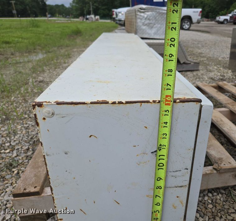 image for item EN3867 Truck accessories