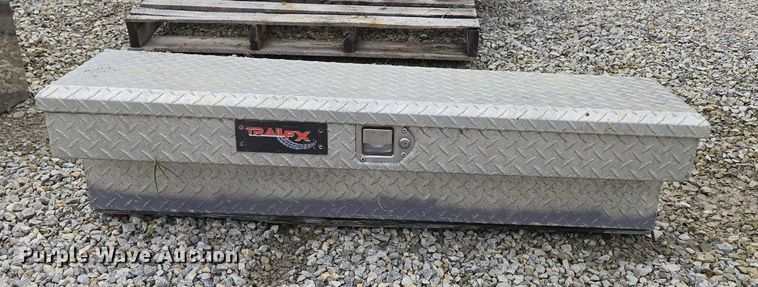 image for item EN3867 Truck accessories