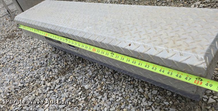 image for item EN3867 Truck accessories