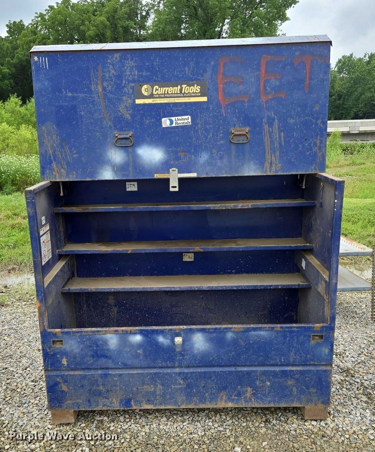 image for item EN3867 Truck accessories