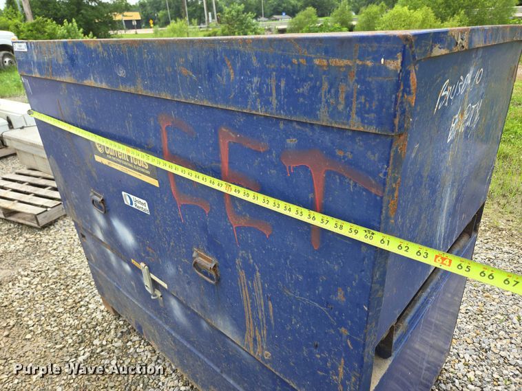 image for item EN3867 Truck accessories