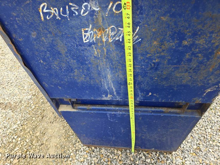 image for item EN3867 Truck accessories