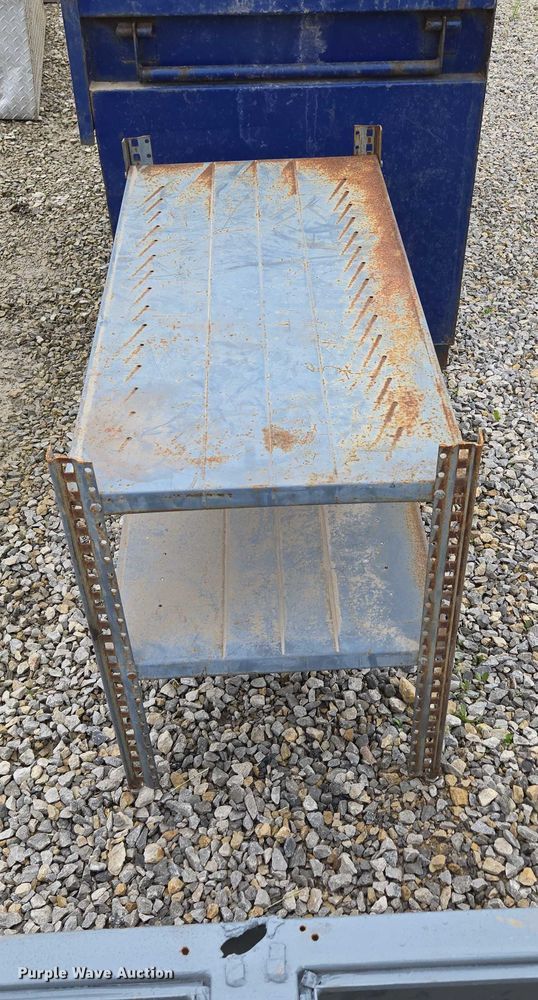 image for item EN3867 Truck accessories