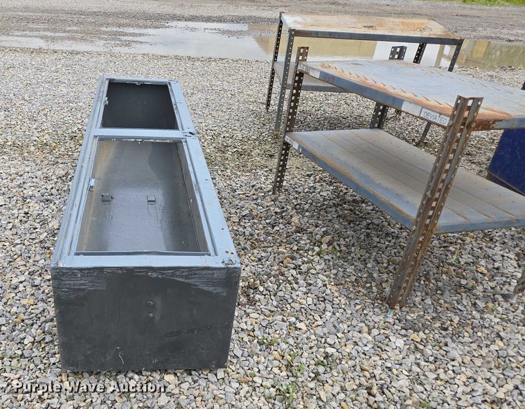 image for item EN3867 Truck accessories