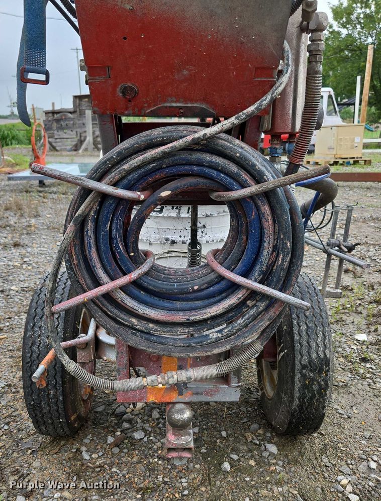 image for item EN3873 Graco Line Lazer IV 3900 paint striper