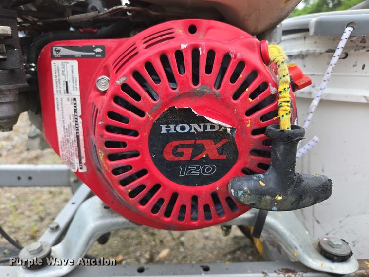 image for item EN3873 Graco Line Lazer IV 3900 paint striper