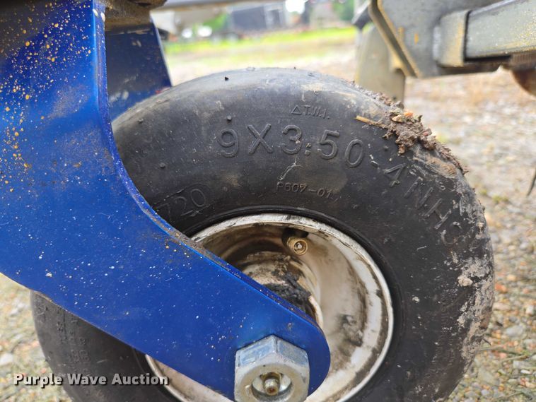 image for item EN3873 Graco Line Lazer IV 3900 paint striper