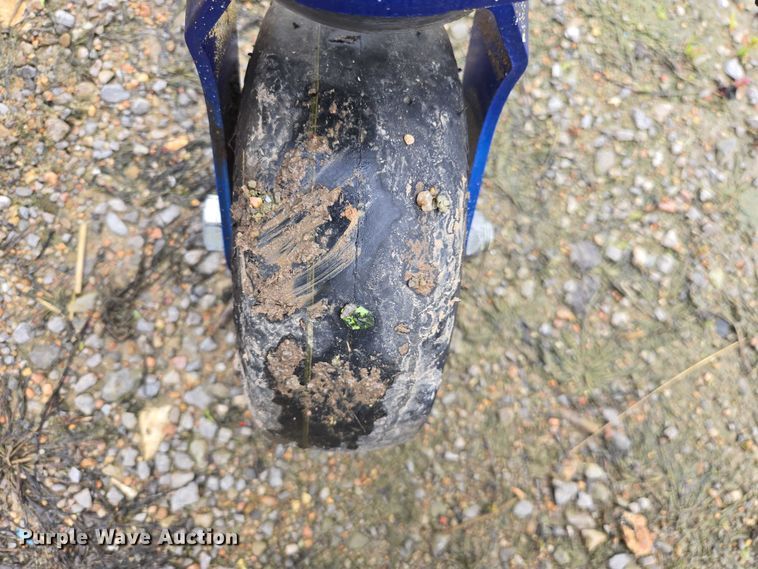 image for item EN3873 Graco Line Lazer IV 3900 paint striper