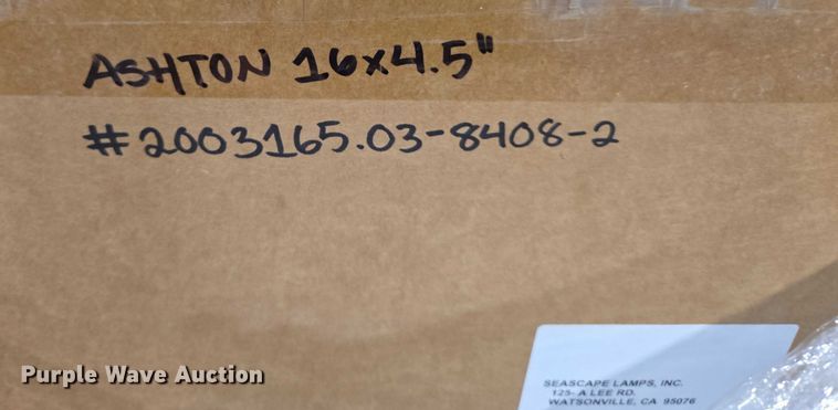 image for item EN3881 Approximately 29 pallets of lighting fixtures