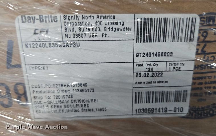 image for item EN3881 Approximately 29 pallets of lighting fixtures