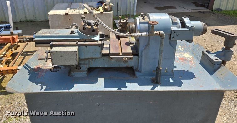 image for item EN3888 1979 KBC LHT 25B lathe