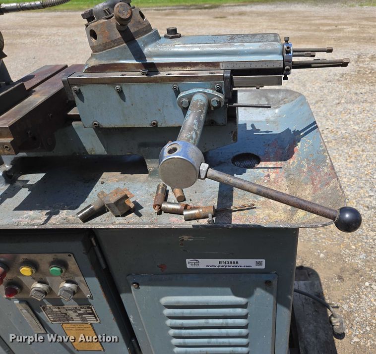 image for item EN3888 1979 KBC LHT 25B lathe