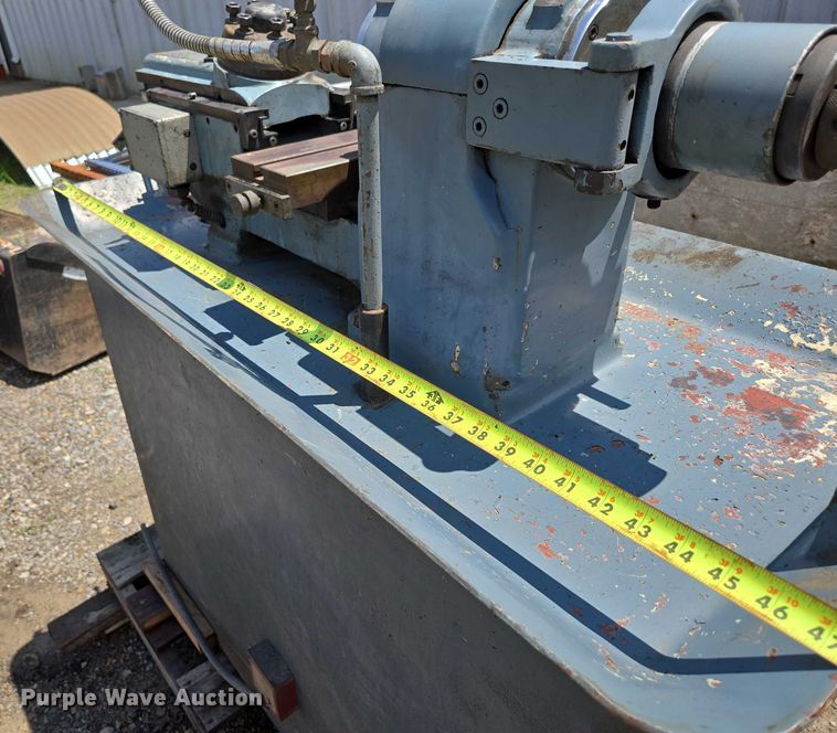 image for item EN3888 1979 KBC LHT 25B lathe