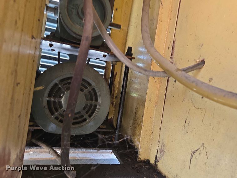 image for item EN3888 1979 KBC LHT 25B lathe