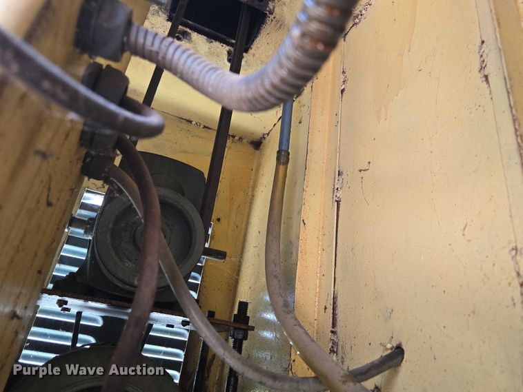 image for item EN3888 1979 KBC LHT 25B lathe