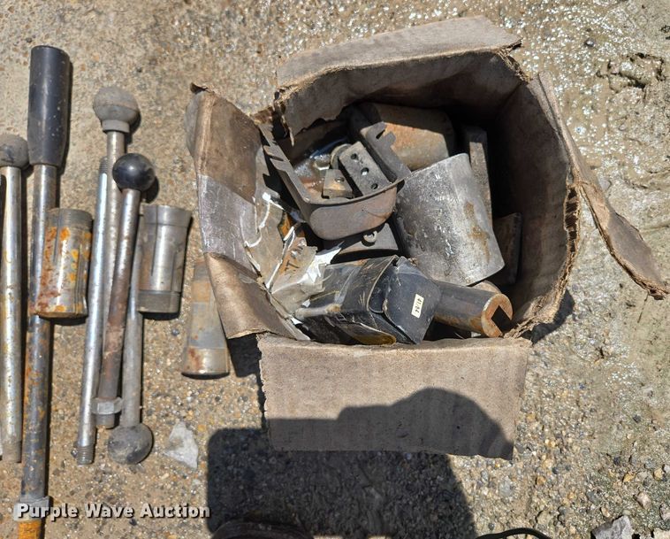 image for item EN3888 1979 KBC LHT 25B lathe