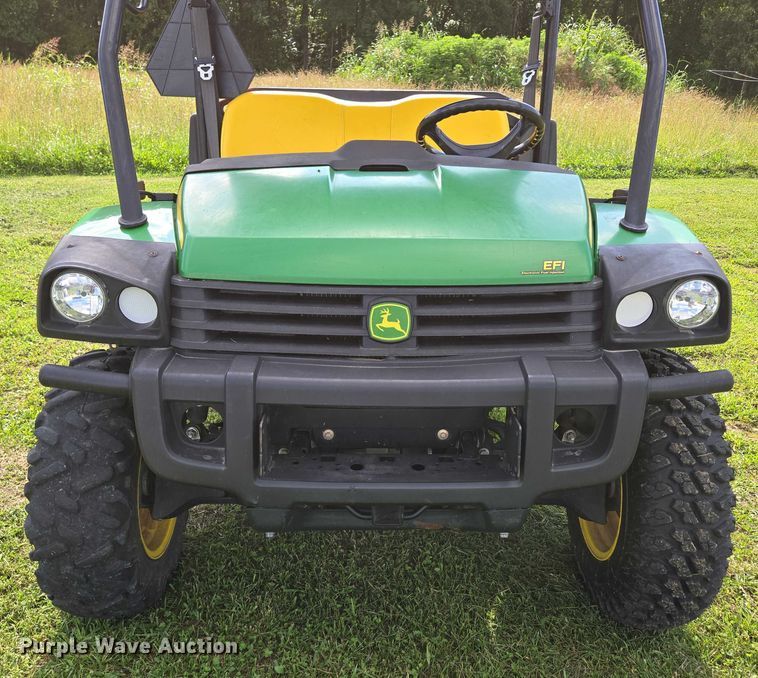image for item EN3890 2015 John Deere Gator 625i utility vehicle
