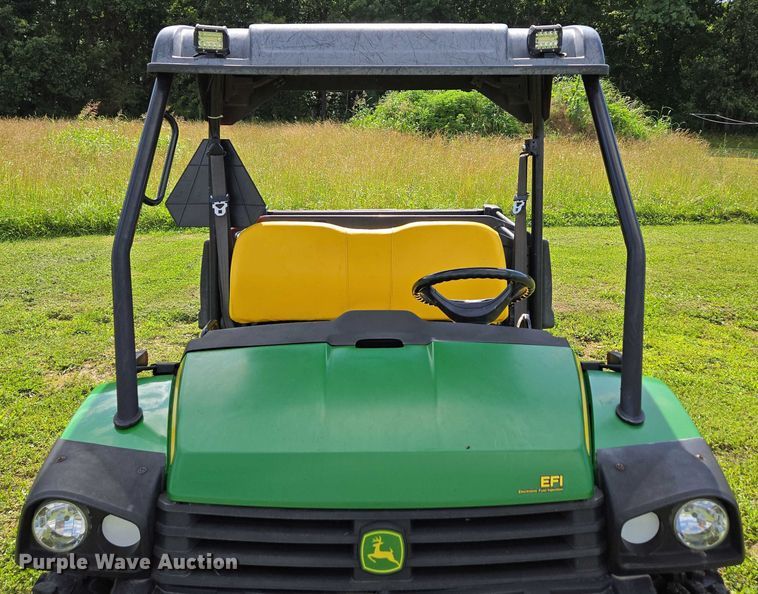 image for item EN3890 2015 John Deere Gator 625i utility vehicle