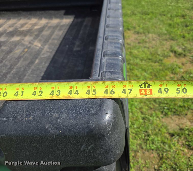 image for item EN3890 2015 John Deere Gator 625i utility vehicle