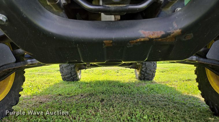 image for item EN3890 2015 John Deere Gator 625i utility vehicle