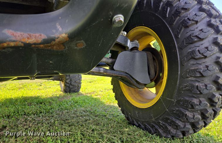 image for item EN3890 2015 John Deere Gator 625i utility vehicle