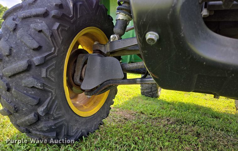 image for item EN3890 2015 John Deere Gator 625i utility vehicle