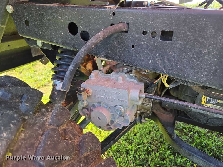 image for item EN3890 2015 John Deere Gator 625i utility vehicle