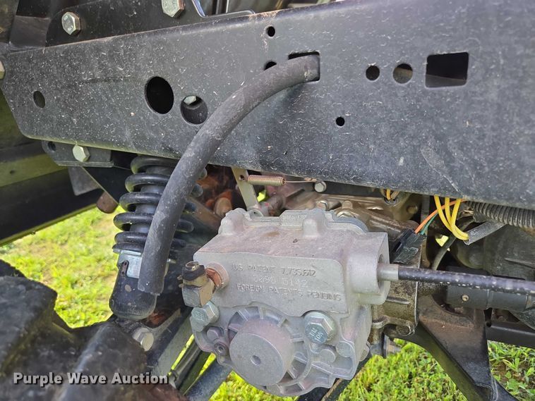 image for item EN3890 2015 John Deere Gator 625i utility vehicle