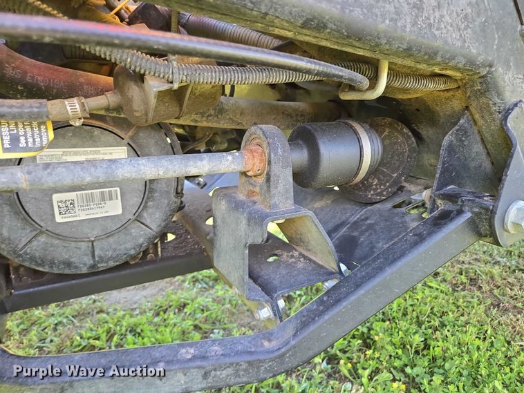 image for item EN3890 2015 John Deere Gator 625i utility vehicle