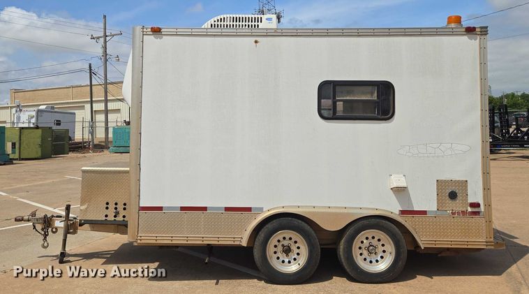 image for item EN8085 2006 Coachcraft fiber optic splicing trailer