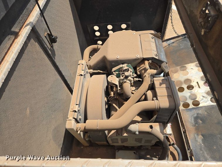 image for item EN8085 2006 Coachcraft fiber optic splicing trailer