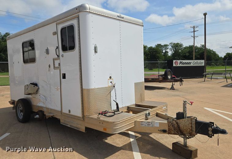 image for item EN8086 2018 Featherlite fiber optic splicing trailer