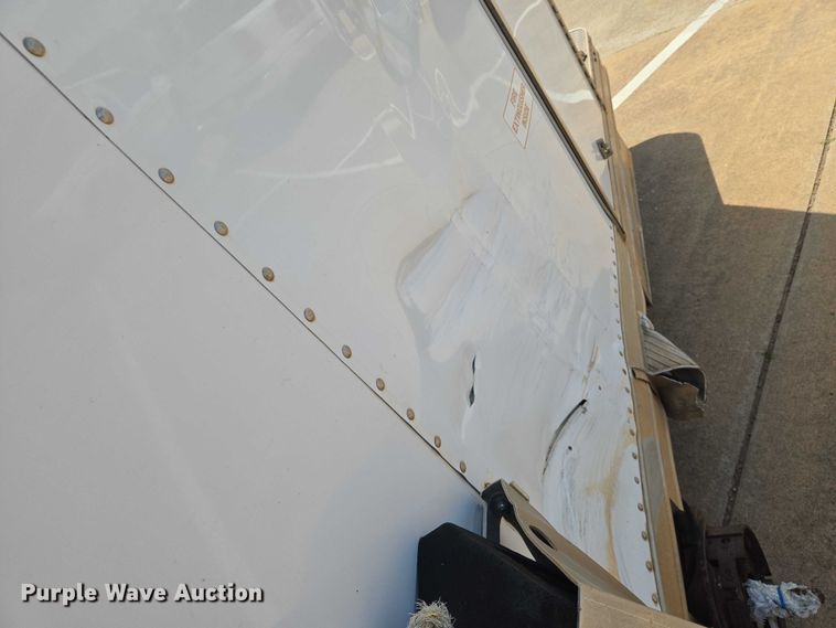 image for item EN8086 2018 Featherlite fiber optic splicing trailer