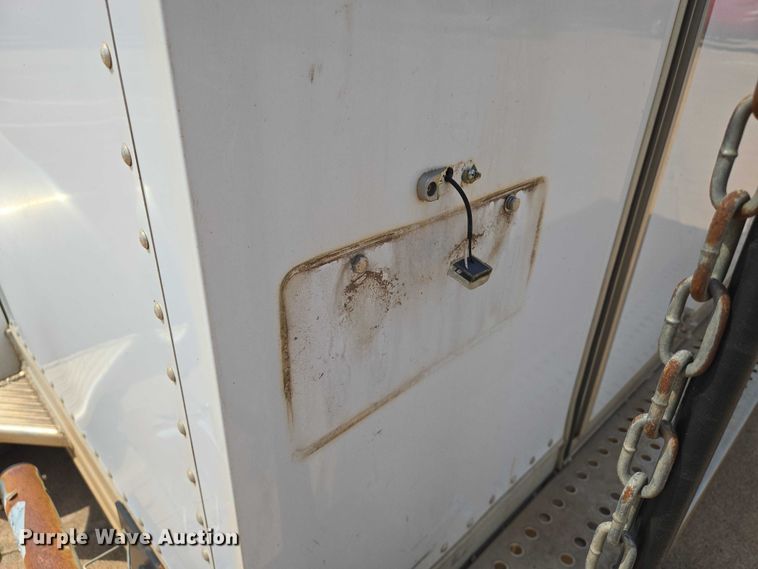 image for item EN8086 2018 Featherlite fiber optic splicing trailer