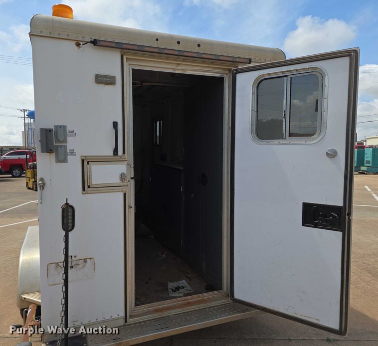 image for item EN8086 2018 Featherlite fiber optic splicing trailer