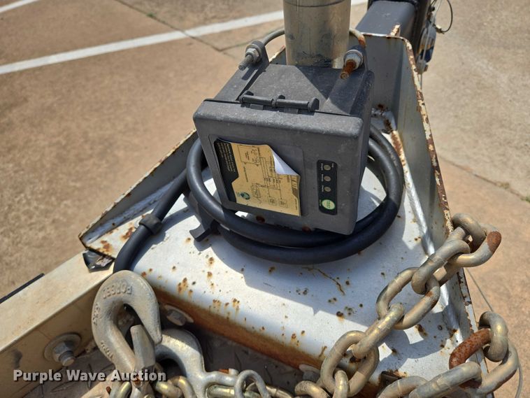 image for item EN8086 2018 Featherlite fiber optic splicing trailer