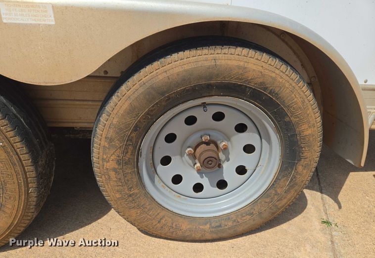 image for item EN8086 2018 Featherlite fiber optic splicing trailer