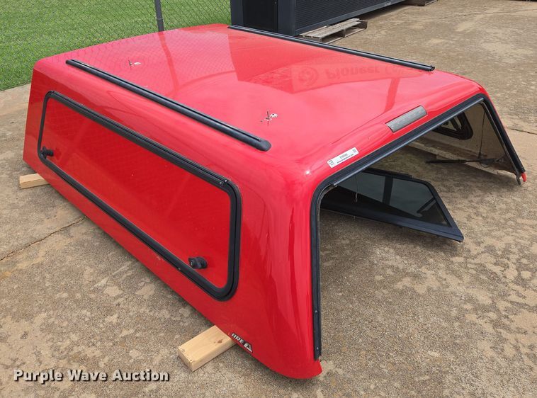 image for item EN8089 ARE pickup truck topper