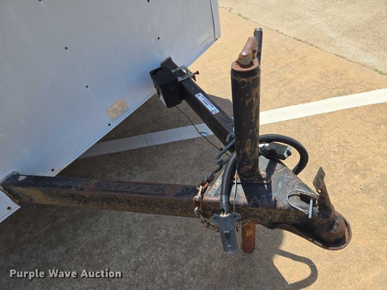 image for item EN8090 1990 Wells Cargo enclosed cargo trailer