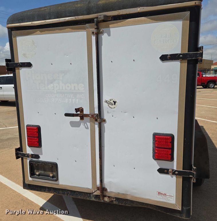 image for item EN8090 1990 Wells Cargo enclosed cargo trailer