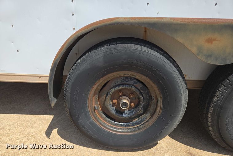 image for item EN8090 1990 Wells Cargo enclosed cargo trailer