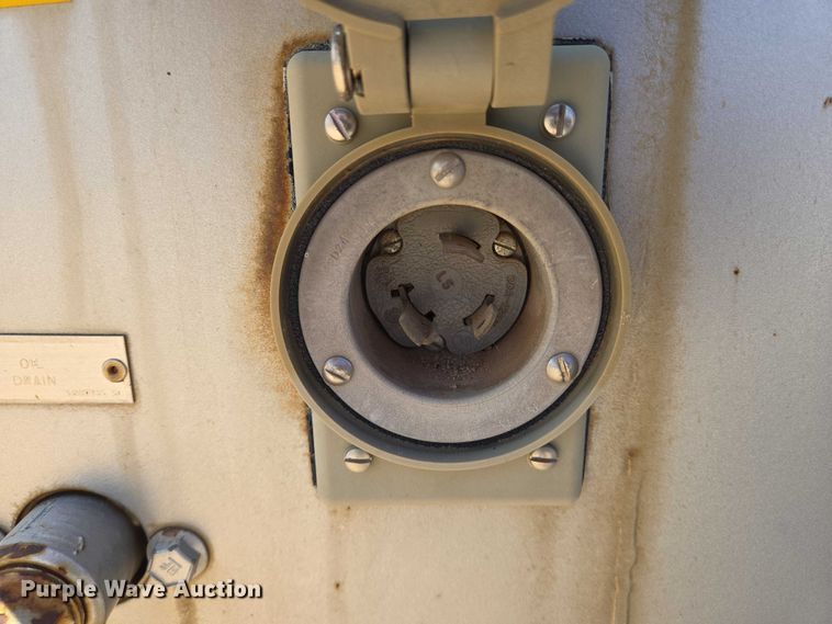 image for item EN8106 Stewert & Stevenson TM-4GT-130 generator