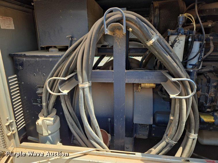 image for item EN8106 Stewert & Stevenson TM-4GT-130 generator